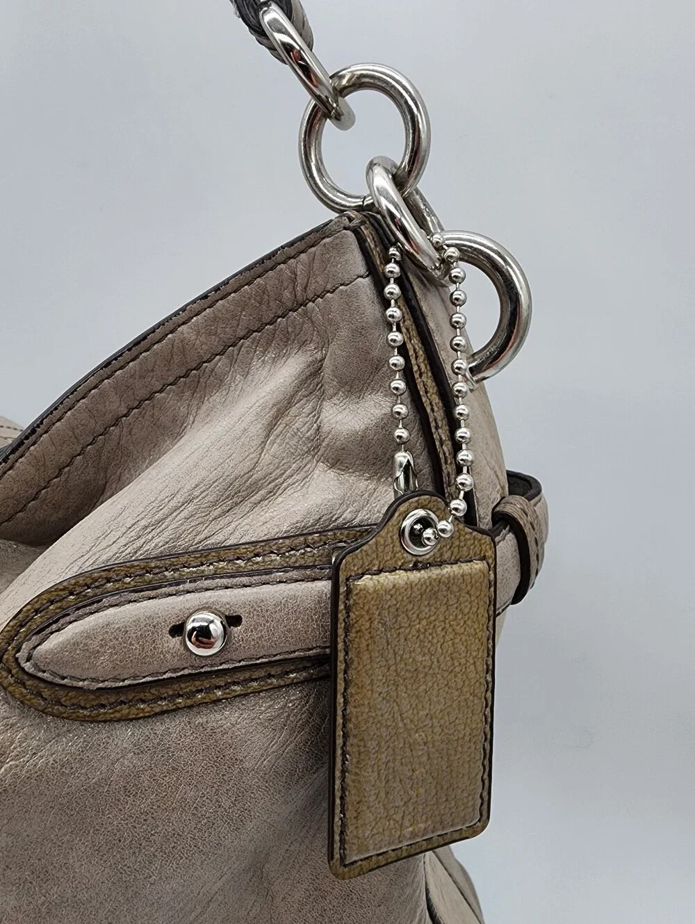 Coach Colette Metallic Leather Hobo Bag Gold Silver 16442 Y2K Vintage 2010